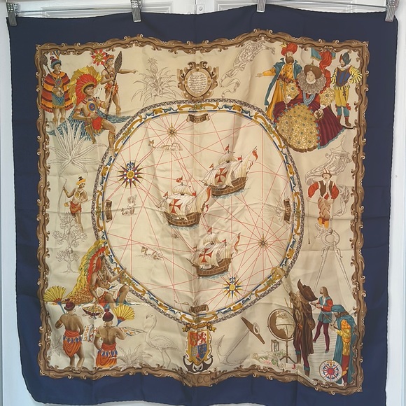 Gucci Scarf - Picture 1 of 3